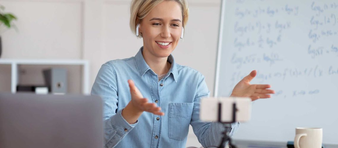 distance-learning-and-online-tutoring-confident-t-2021-09-02-23-54-52-utc.jpg